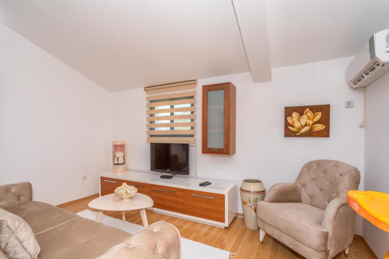 Apartman Sara Bar Exterior photo
