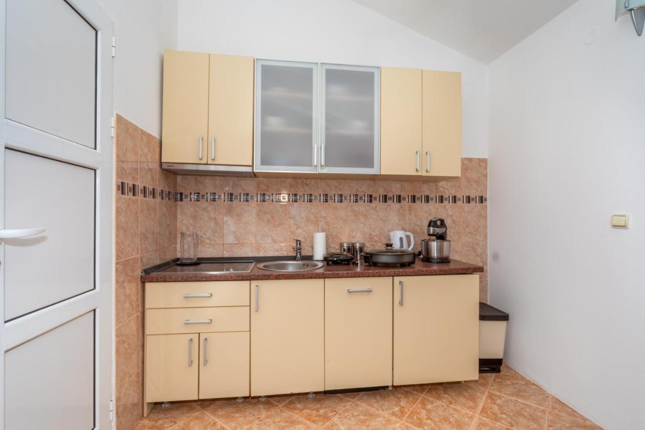 Apartman Sara Bar Exterior photo