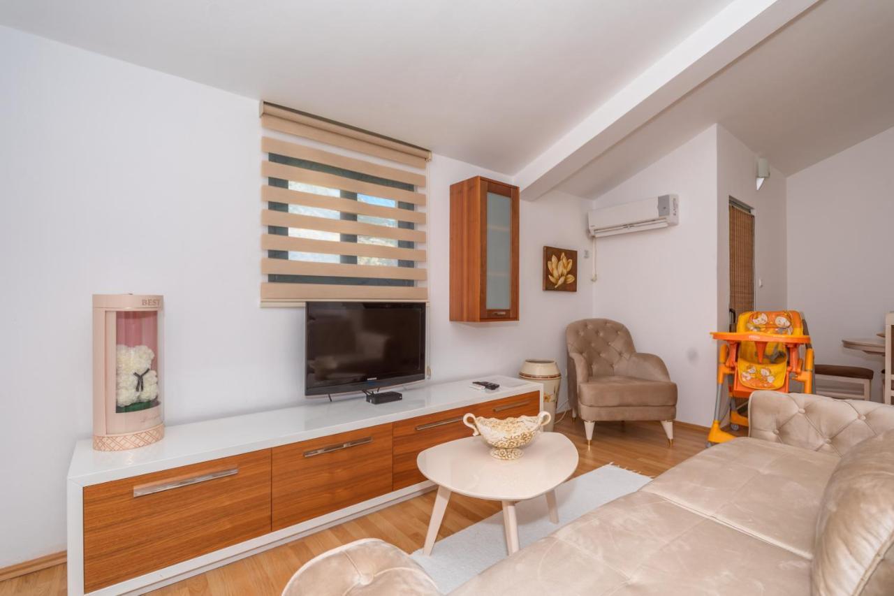 Apartman Sara Bar Exterior photo